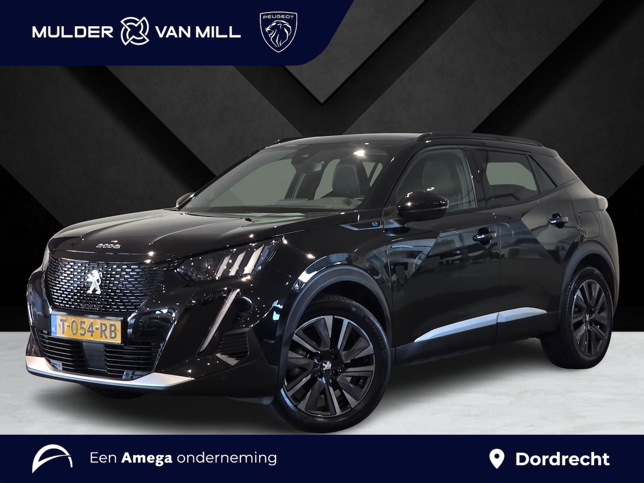 Peugeot e-2008 - GT EV 50kWh 136pk AUTOMAAT | SCHUIF/KANTELDAK | STOELVERW. | 18" EVISSA | CLIMA | NAVI | C - AutoWereld.nl