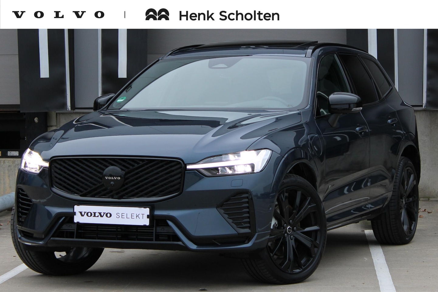 Volvo XC60 - T6 Plug-in hybrid AWD Ultra Black Edition | Head-up display | Adaptive Cruise & Pilot Assi - AutoWereld.nl