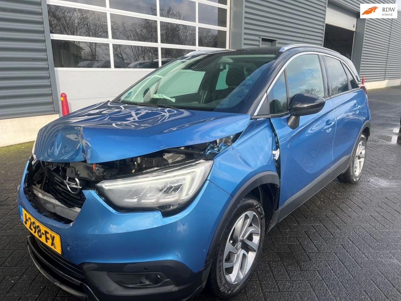 Opel Crossland X - 1.2 Turbo Ultimate AUTOMAAT|PANORAMADAK - AutoWereld.nl
