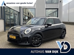 MINI Cooper - 1.5 Classic | NL Auto/1e Eig./Voll.Historie/Leder/Panodak/Navi/17"/Apple CarPlay-Android A