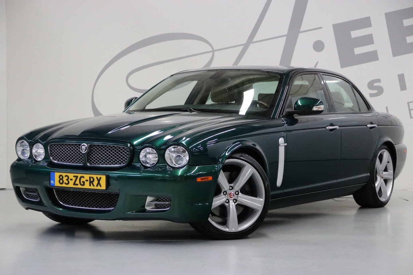 Jaguar XJ - 4.2 V8 Memory/NAP/Origineel NL - AutoWereld.nl