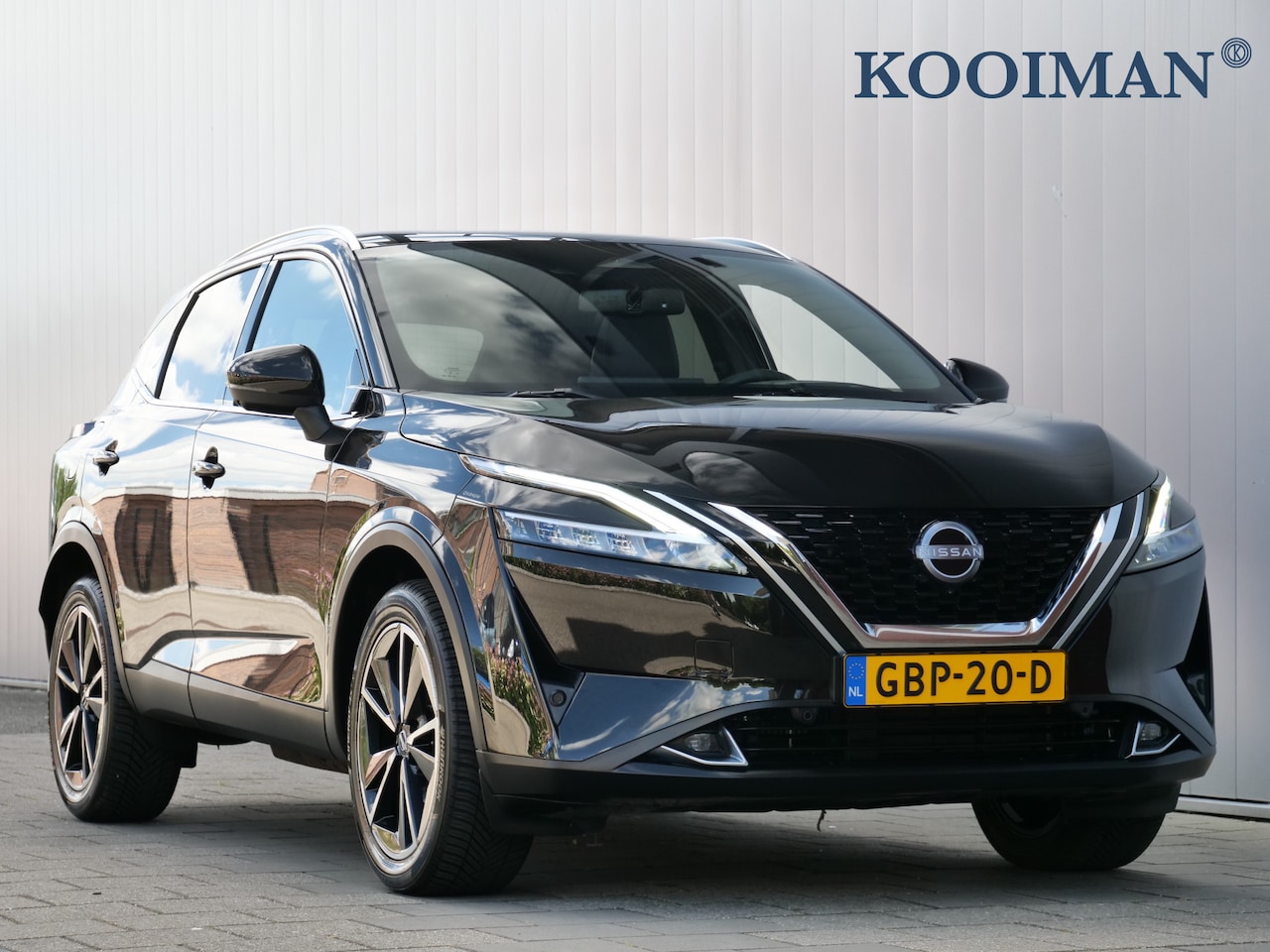 Nissan Qashqai - 1.3 MHEV 158pk Xtronic Tekna Automaat Panoramadak / Camera / Head-up display /LED - AutoWereld.nl