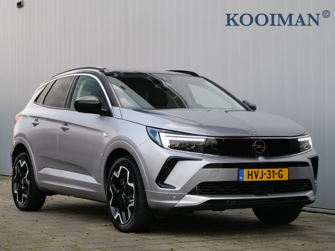 Opel Grandland - 1.2 Turbo Business Elegance 130 Pk Automaat Apple Carplay / DAB / Camera / Navigatie / Win - AutoWereld.nl