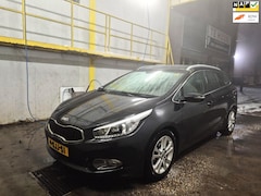 Kia Cee'd Sportswagon - 1.6 GDI Business Pack Navi Clima Cruise