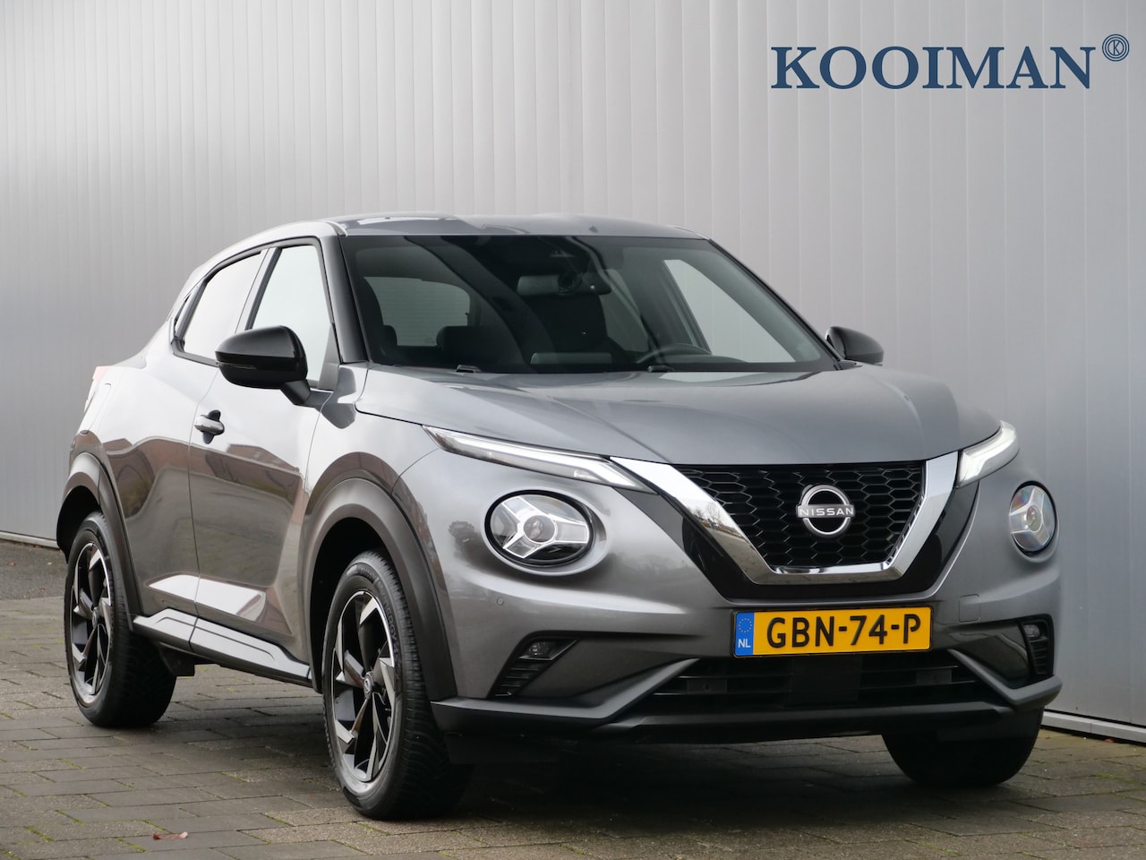 Nissan Juke - 1.0 DIG-T N-Connecta 115 Pk Automaat Navigatie / DAB / Apple Carplay / Camera / Trekhaak - AutoWereld.nl
