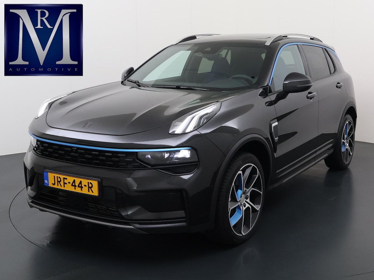 Lynk & Co 01 - 1.5 VAN: €26.900,- VOOR: €23.770,- UW EINDEJAARSVOORDEEL: €3.130,- |PHEV |FABRIEKSGARANTIE - AutoWereld.nl