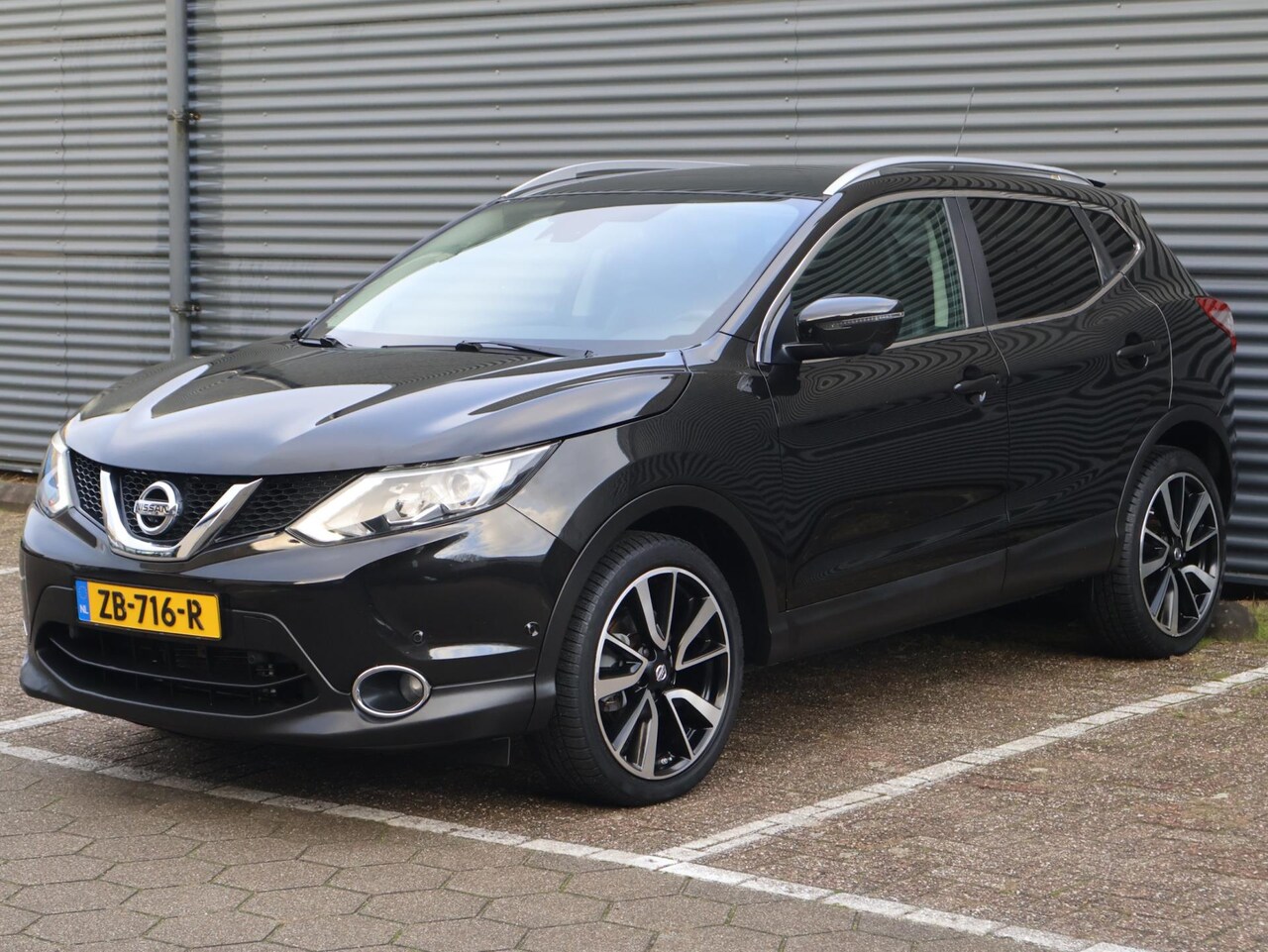 Nissan Qashqai - 1.2 Tekna|Pano|360|Automaat|Leder|Vol opties! - AutoWereld.nl