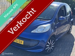 Peugeot 107 - 1.0 LAGE KM Nieuw APK