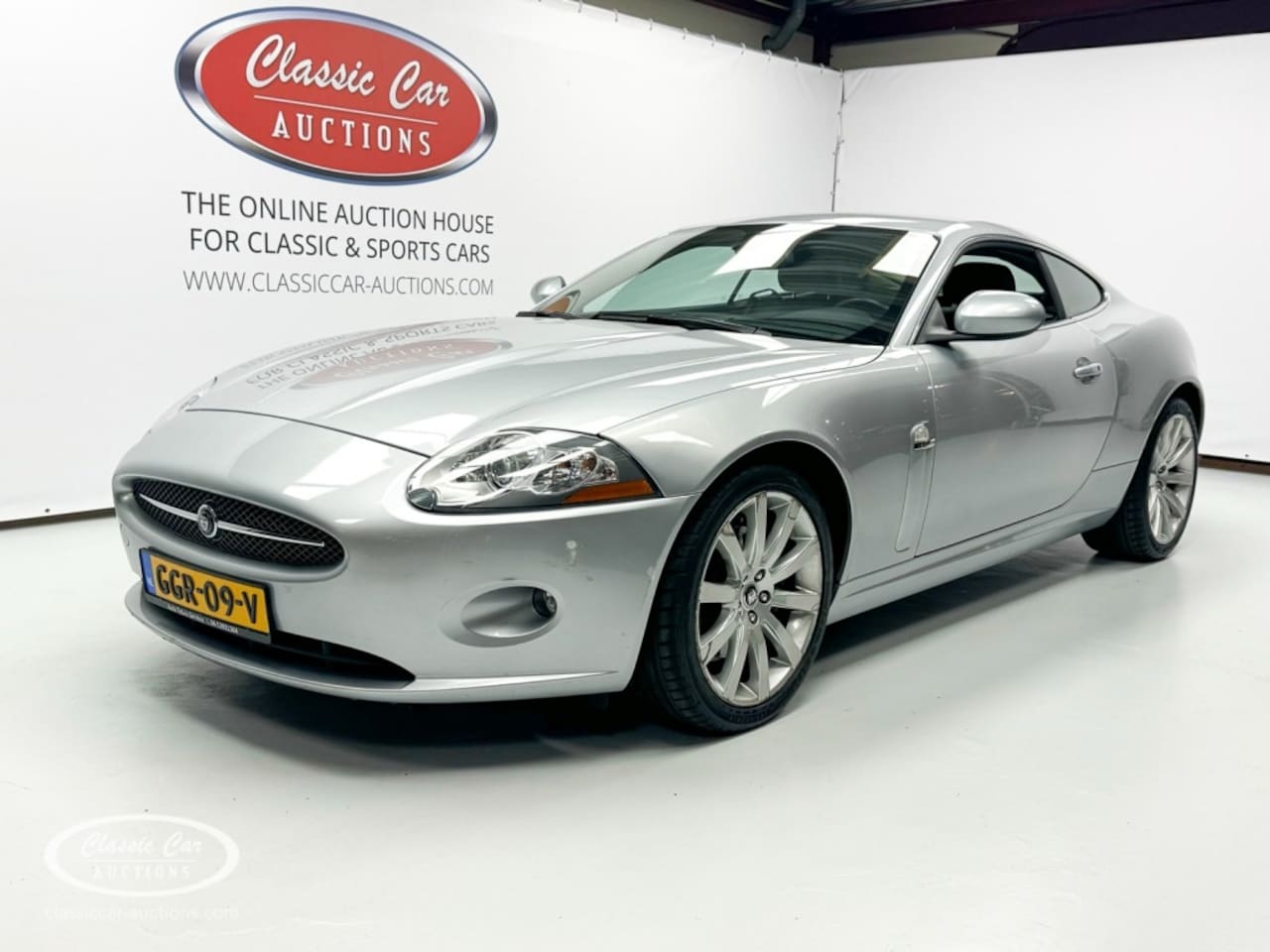 Jaguar XK - 4.2 - 80434 Km  - ONLINE AUCTION - AutoWereld.nl