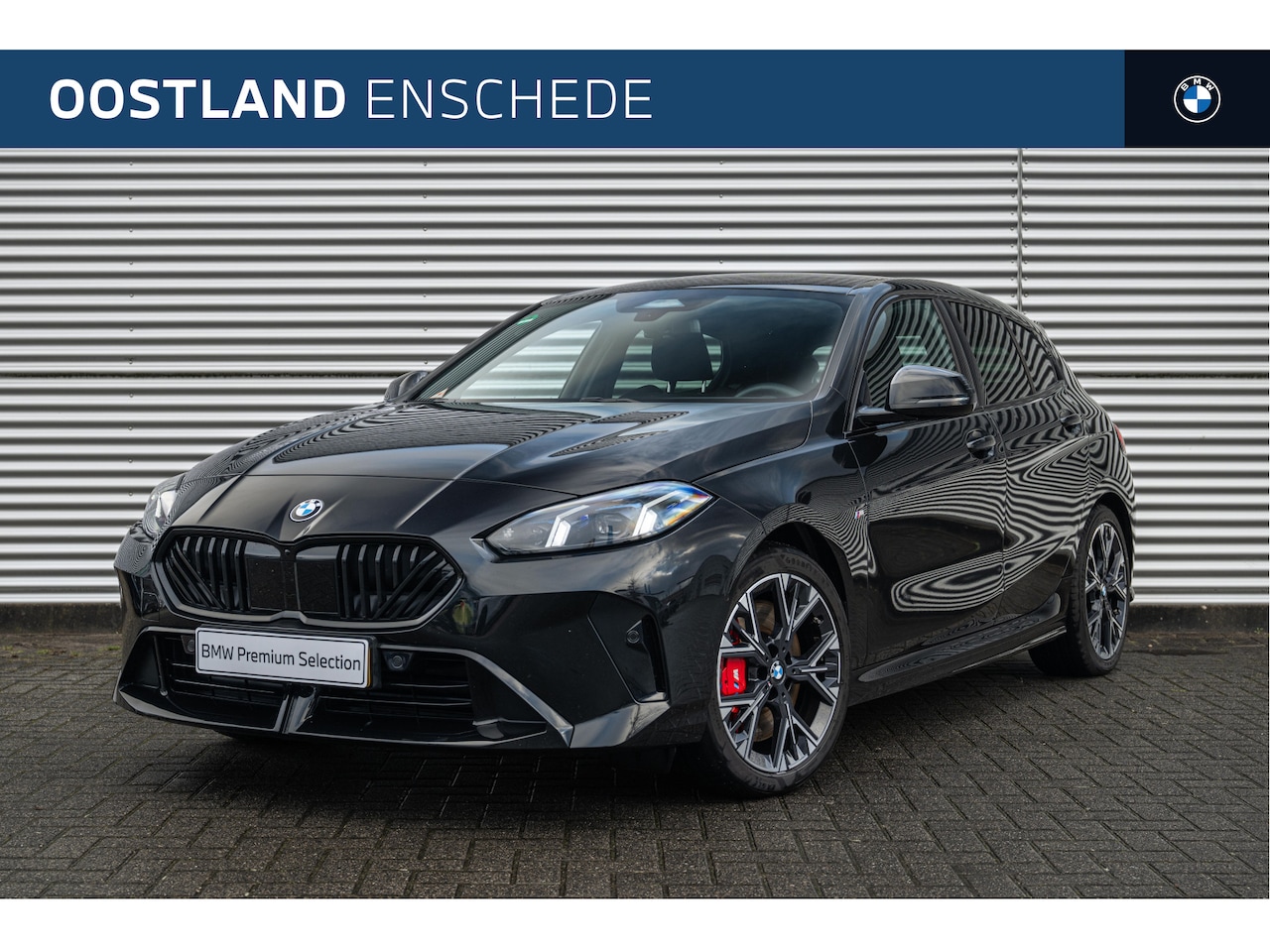 BMW 1-serie - 120 M Sport Automaat / Harman-Kardon / Sportstoelen / Achteruitrijcamera / M Adaptief onde - AutoWereld.nl