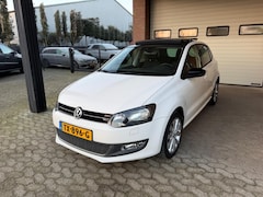 Volkswagen Polo - 1.4 Style Pano stoelverw. cruise navi PDC