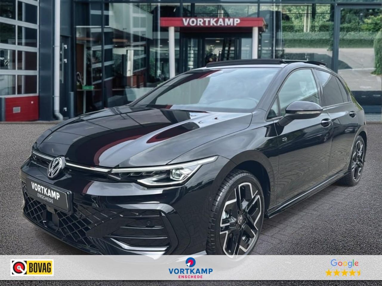 Volkswagen Golf - 1.5 eTSI R-LINE PANO-DAK/CAMERA/NAVI/CARPLAY/ACC/STOEL-STUURVERW - AutoWereld.nl
