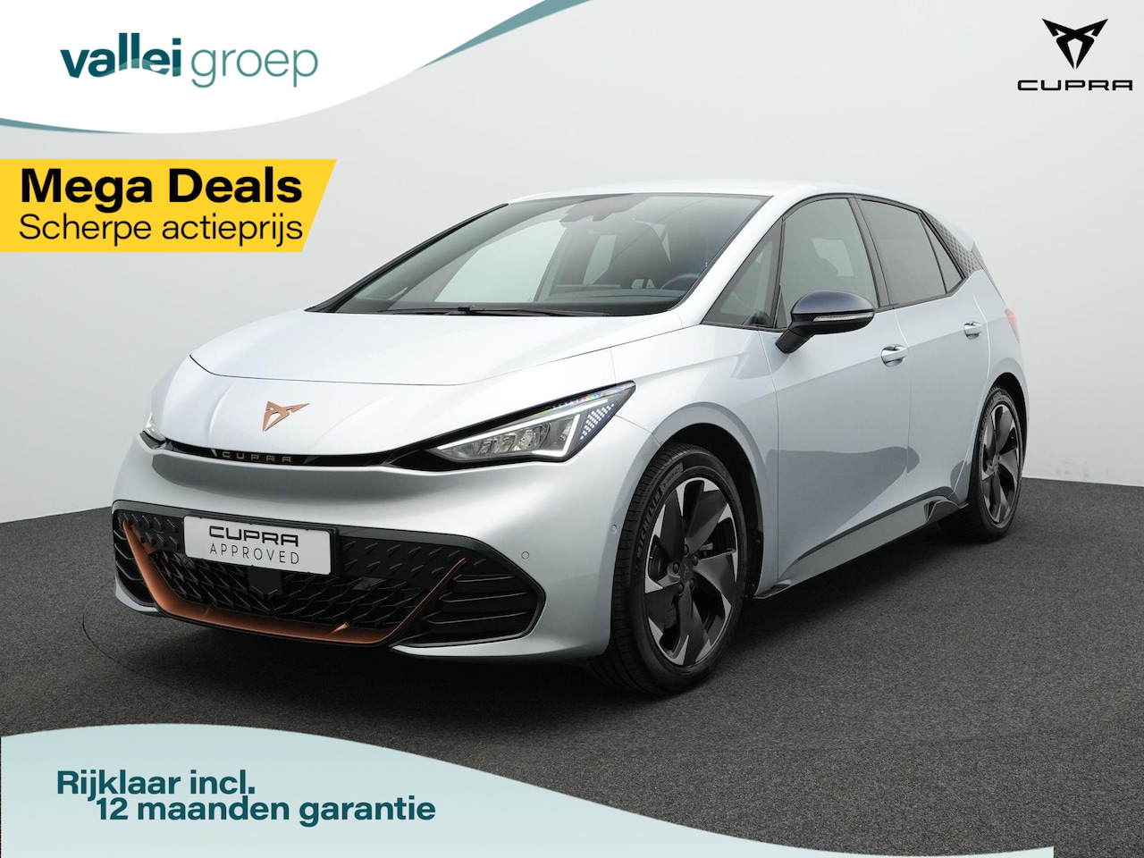 CUPRA Born - Performance 82 kWh 231 pk eBoost | Achteruitrijcamera | Navigatie | Stuur verwarmd - AutoWereld.nl