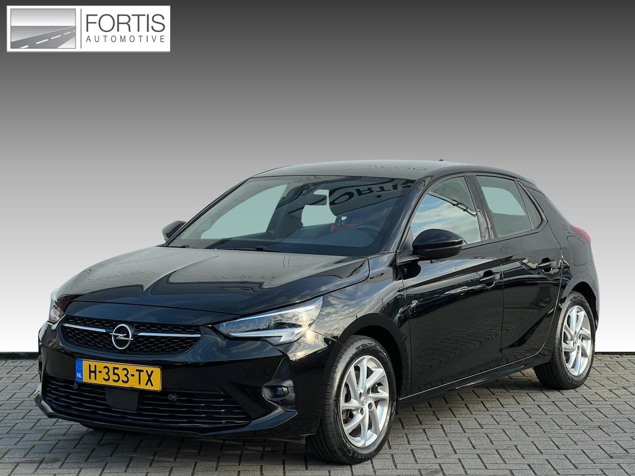 Opel Corsa - 1.2 GS Line NL-AUTO | NAVI | STOEL-STUUR VERWARMING - AutoWereld.nl