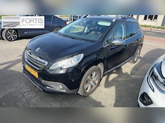 Peugeot 2008 - 1.2 VTi Allure Pack Premium Plus NL-AUTO | 1 STE EIGENAAR | TREKHAAK |
