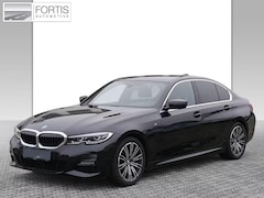 BMW 3-serie - 320iA M-SPORT * LED, LC Prof, NAVI+, LEDER, MEMORY-, SPIEGEL-, 18-inch LMV * UNFALLFREI *