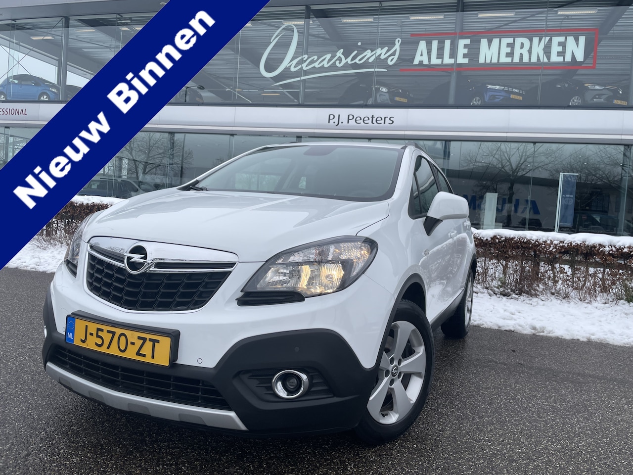 Opel Mokka - 1.6 Selection Airco - Cruise control - Parkeersensoren achter - Navigatie - Dakrails - Mul - AutoWereld.nl