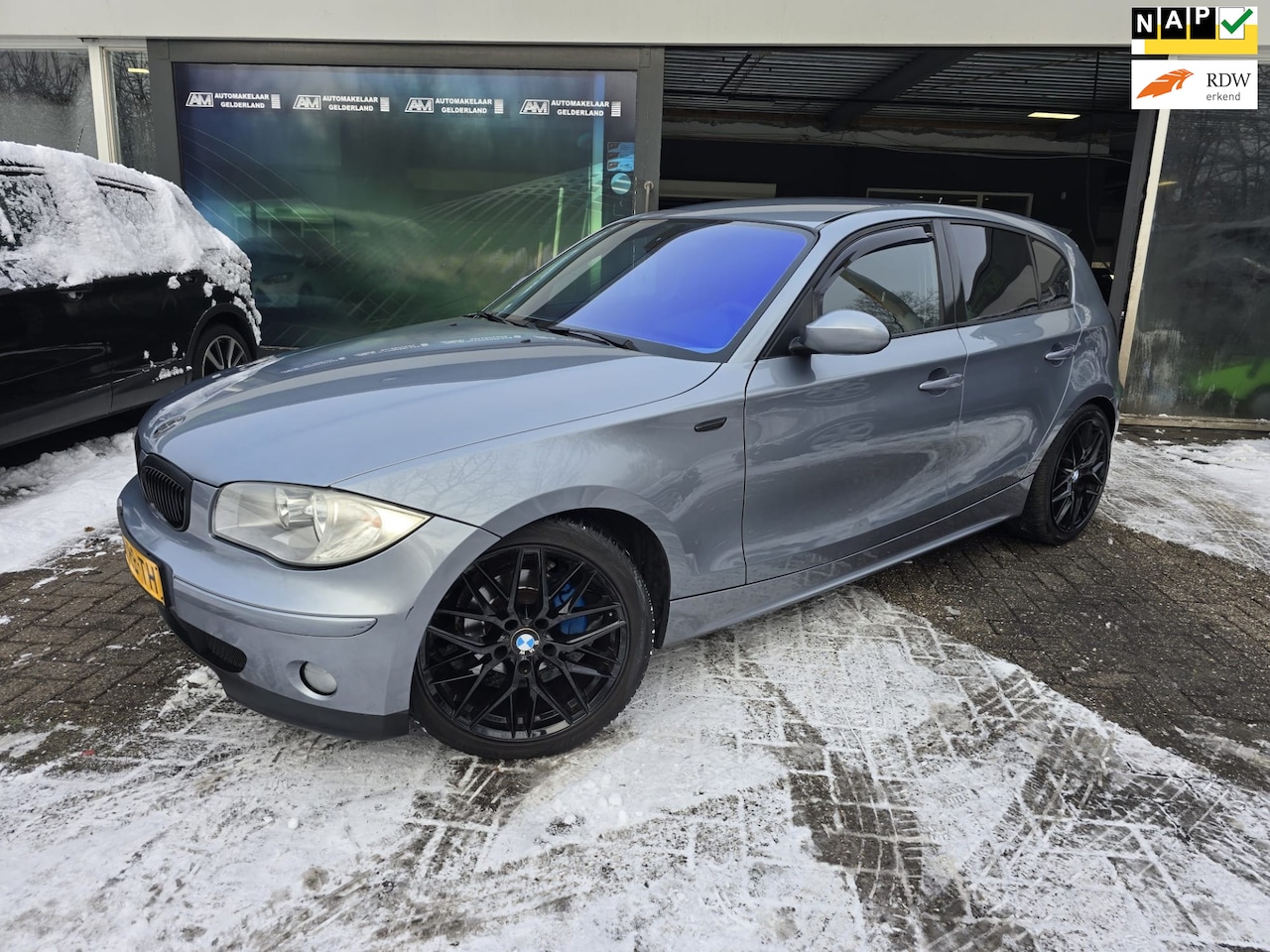 BMW 1-serie - 116i High Executive| 3E EIGENAAR | 12MND GARANTIE | CRUISE | AIRCO | LMV | - AutoWereld.nl