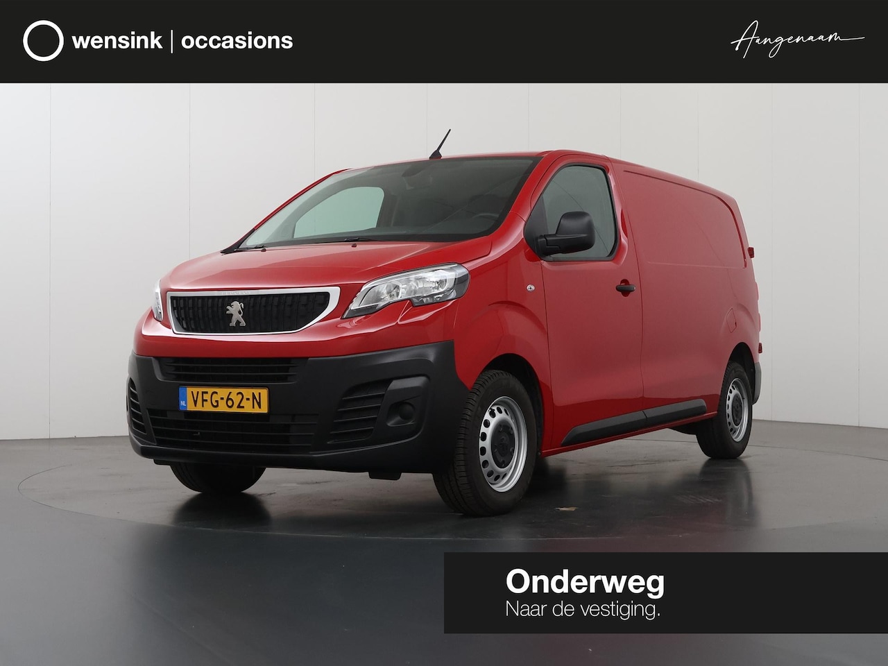 Peugeot Expert - 2.0 BlueHDI 120 Standard Premium | Parkeersensoren | 3-zits | Airco | Bluetooth | Navigati - AutoWereld.nl