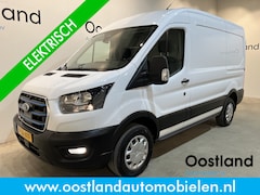 Ford E-Transit - 350 L2H2 Trend 68 kWh / 100% Elektrisch / Airco / Cruise Control / CarPlay / Camera / Navi