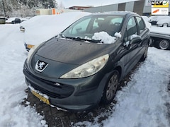 Peugeot 207 - 1.4 Cool 'n Blue Airco 5 deurs