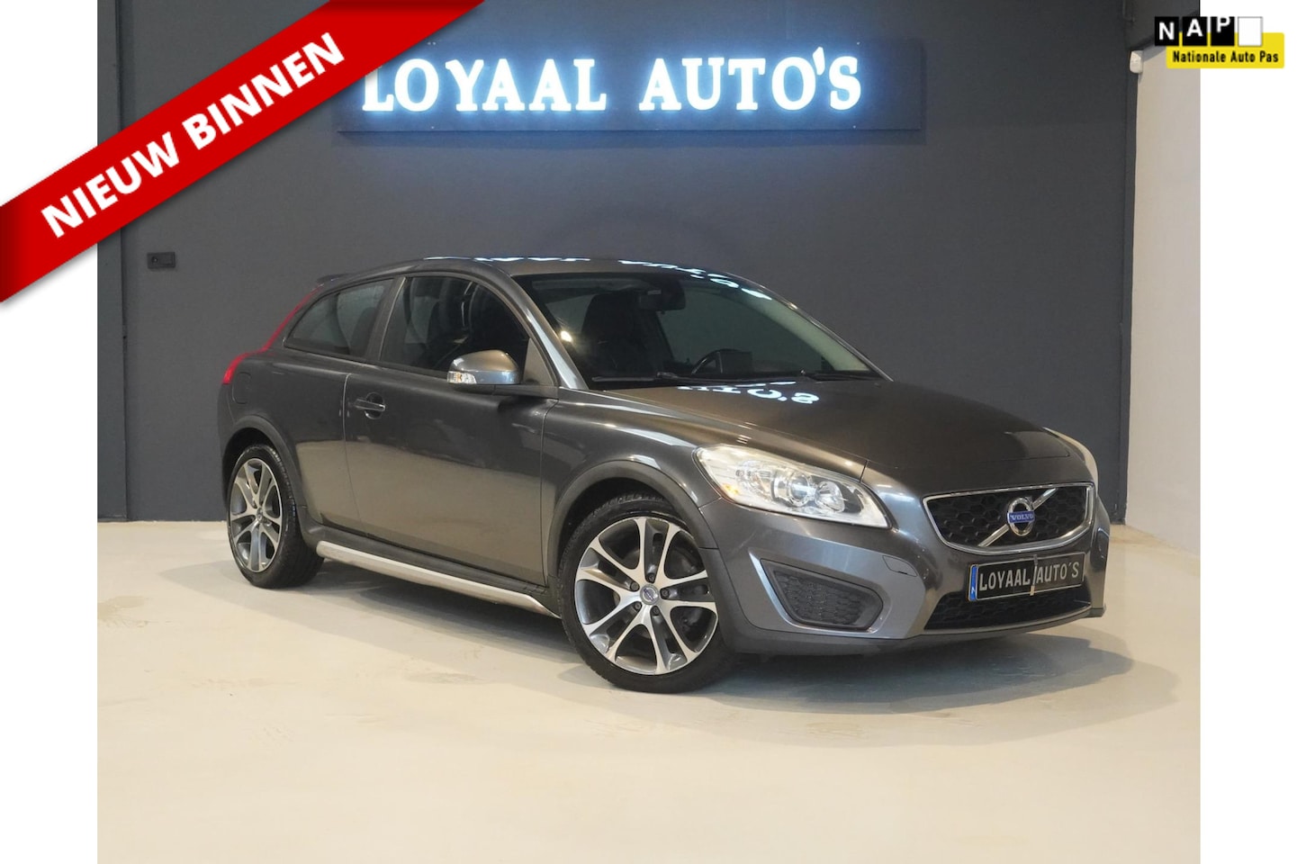 Volvo C30 - 2.4i Kinetic | NAVI | CRUISE | AIRCO | PDC | APK | NAP. - AutoWereld.nl