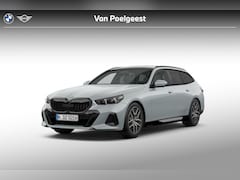 BMW 5-serie Touring - 520i | M Sportpakket Pro | Innovation Pack | Travel Pack | Comfort Pack | Trekhaak
