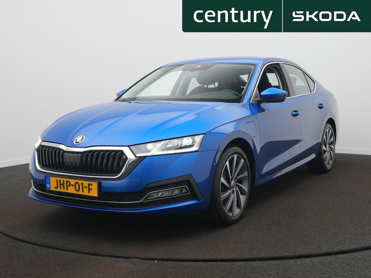 Skoda Octavia - 1.4 TSI iV PHEV Business Edition Plus | Camera | Elek. Stoelen | Virtual - AutoWereld.nl