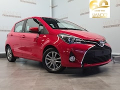 Toyota Yaris - 1.0 VVT-i Aspiration /Stoelverwarming/Achteruitrijcamera/Airco/LMV