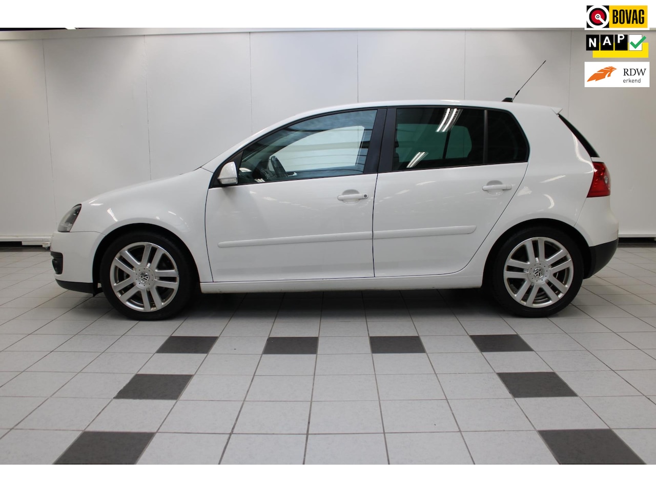 Volkswagen Golf - 1.4 TSI GT Sport - NAP, 1e eigenaar en lage km-stand - AutoWereld.nl