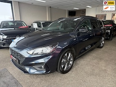 Ford Focus Wagon - 1.5 EcoBoost ST Line X Business | Camera | LED