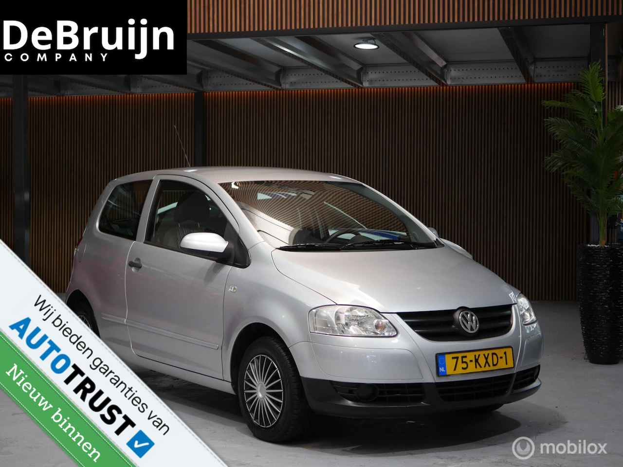 Volkswagen Fox - 1.2 | 1e Eigenaar | Lage KM-stand | Garantie - AutoWereld.nl