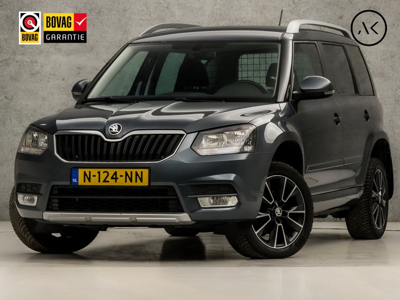 Skoda Yeti Outdoor - 1.2 TSI Sport Automaat (SCHERM, STOELVERWARMING, GETINT GLAS, SPORTSTOELEN, PARKEERSENSORE - AutoWereld.nl