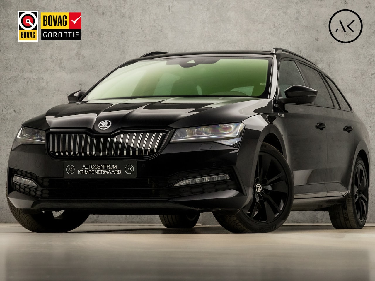 Skoda Superb Combi - 1.4 TSI iV Sportline Black Edition 218Pk Automaat (PANORAMADAK, APPLE CARPLAY, RS KUIPSTOE - AutoWereld.nl