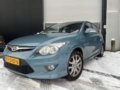 Hyundai i30 - 1.6i i-Motion '11 Navi/Lmv/CrControl/Nap