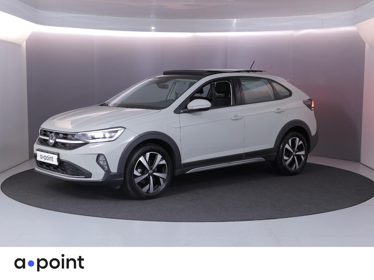 Volkswagen Taigo - 1.0 TSI Style 110 pk Automaat (DSG) | Navigatie | Panoramadak | Trekhaak (afneembaar) | Pa - AutoWereld.nl