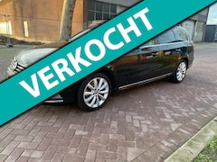 Volkswagen Passat Variant - 1.6 TDI Highline BlueMotion * Airco * Cruise Control * Panorama Dak * Half Leder