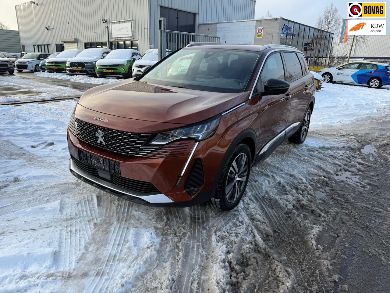 Peugeot 5008 - 1.2 PureTech Allure 1.2 PureTech Allure, Automaat, 7 pers, Navi, 12 mnd Garantie - AutoWereld.nl