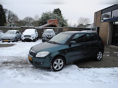 Skoda Fabia - 1.6-16V Elegance, LEER , CLIMA, KMST 110170 KM