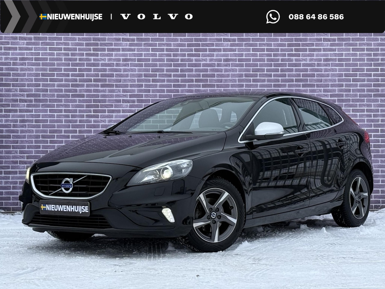 Volvo V40 - 2.0 D2 R-Design Business | Stoelverwarming | Parkeersensoren | Bi-xenon | Cruise control | - AutoWereld.nl