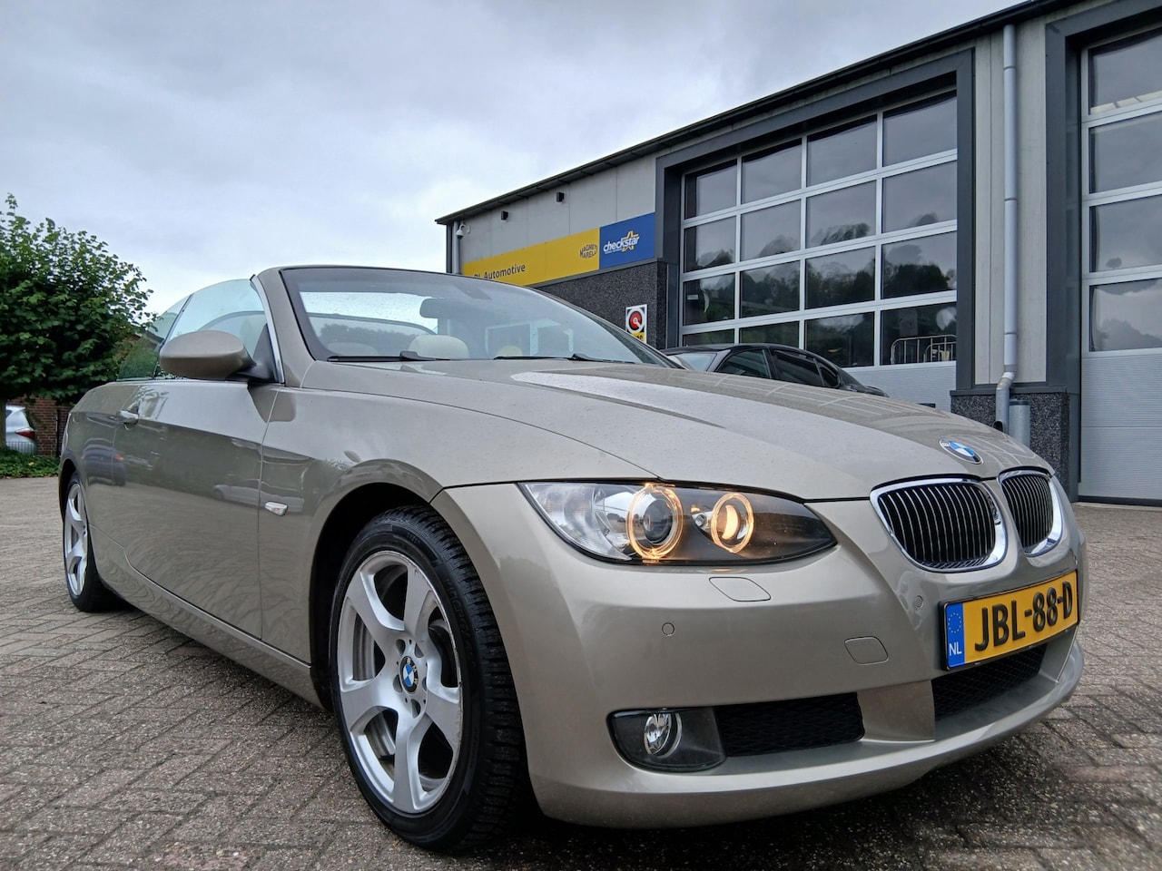 BMW 3-serie Cabrio - 325i - 1e eigenaar - Leder - Automaat - AutoWereld.nl