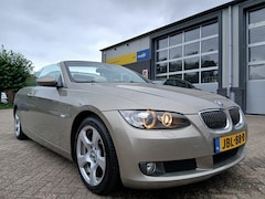 BMW 3-serie Cabrio - 325i - 1e eigenaar - Leder - Automaat
