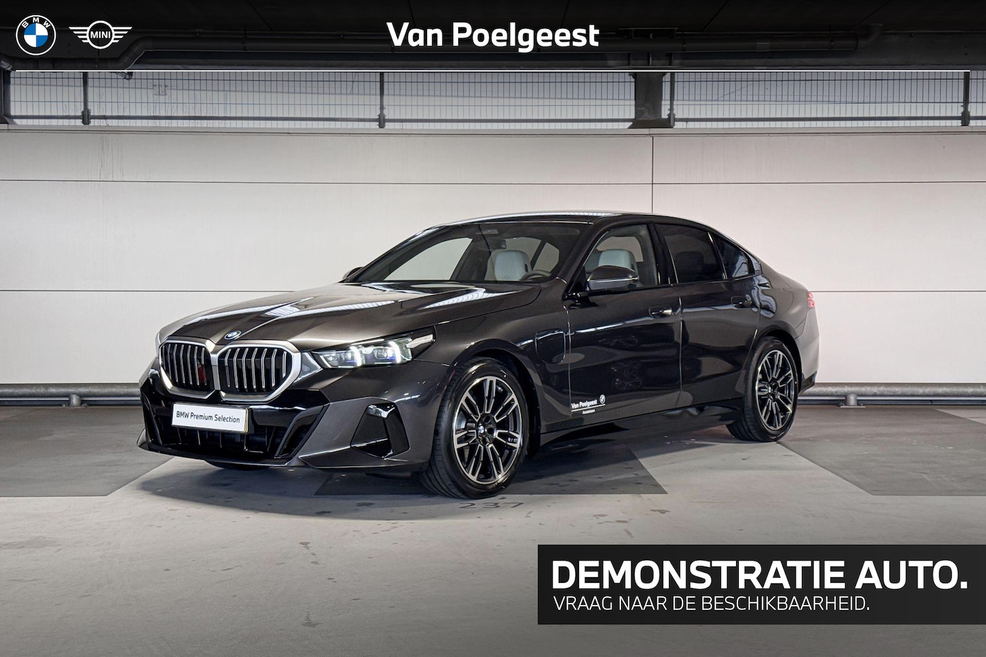 BMW 5-serie - Sedan 530e M Sport Edition | M Sportpakket | Travel Pack - AutoWereld.nl