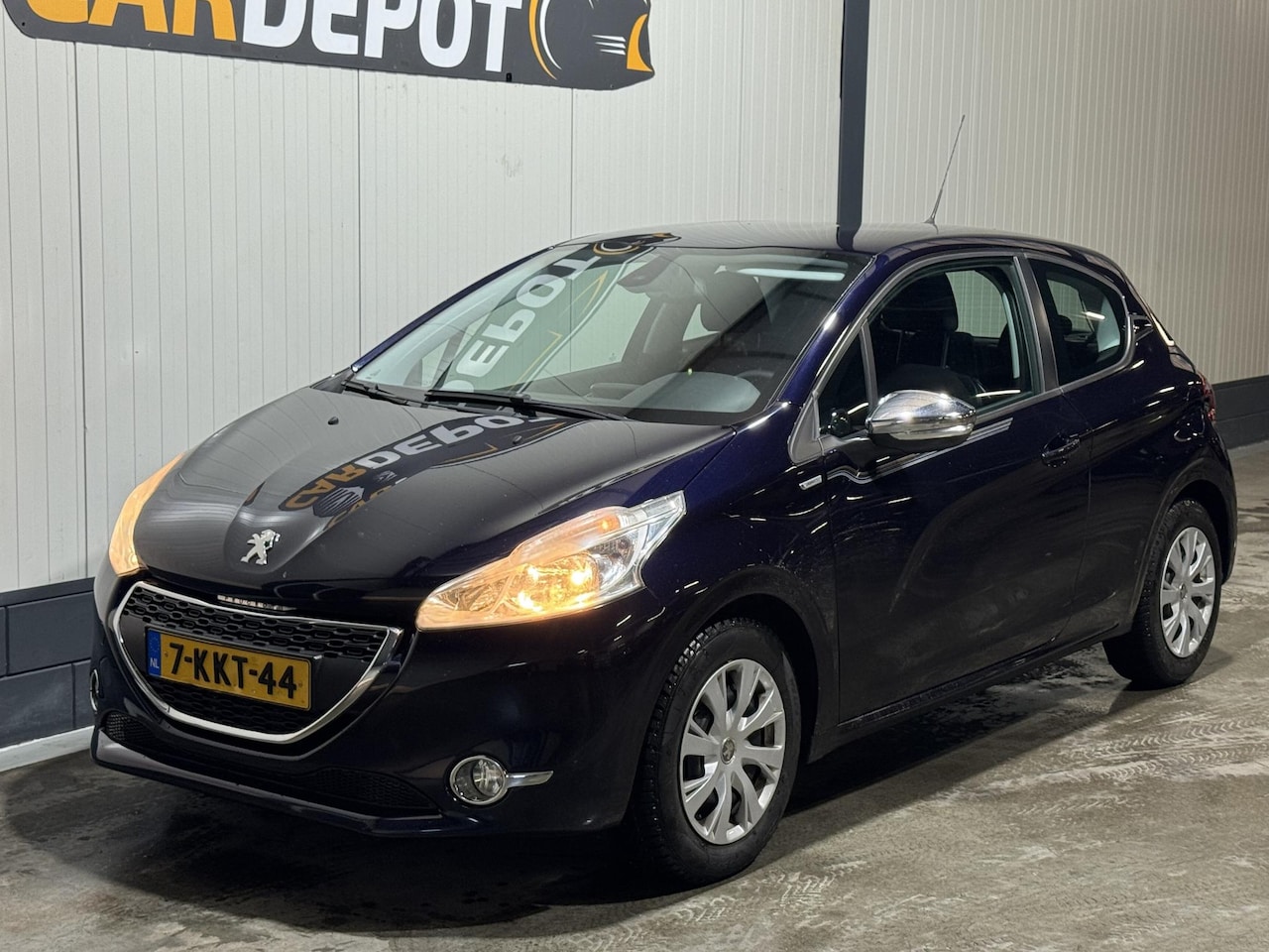 Peugeot 208 - 1.2 VTi Urban Soul Super Netjes 100% Vol Jaar APK - AutoWereld.nl