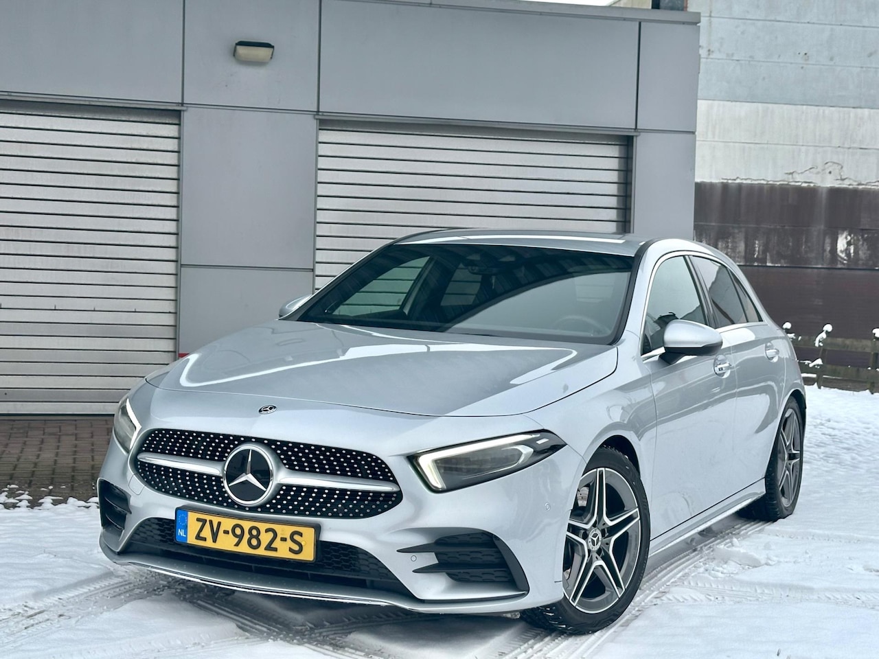 Mercedes-Benz A-klasse - 250 Premium Plus head up/burmester - AutoWereld.nl