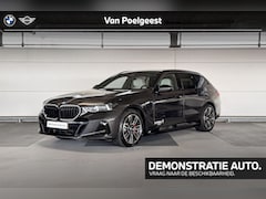 BMW 5-serie Touring - 530e | M Sportpakket Pro | Travel Pack | Comfort Pack | Trekhaak