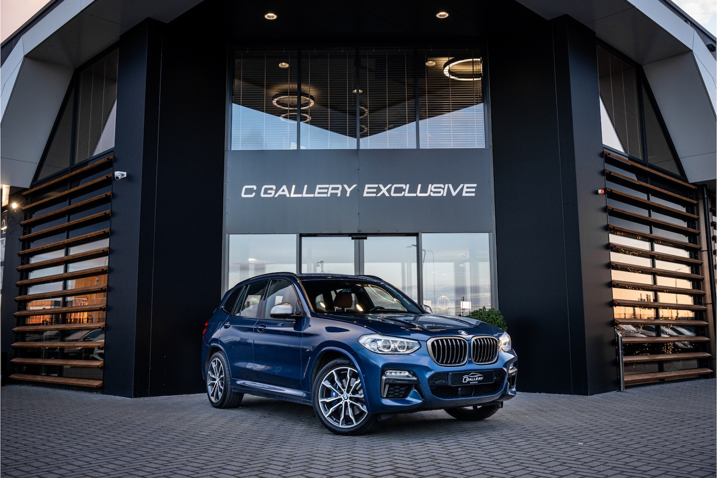 BMW X3 - M40i xDrive High Executive - Panorama | Memory | 360 Camera | HUD | ACC - AutoWereld.nl