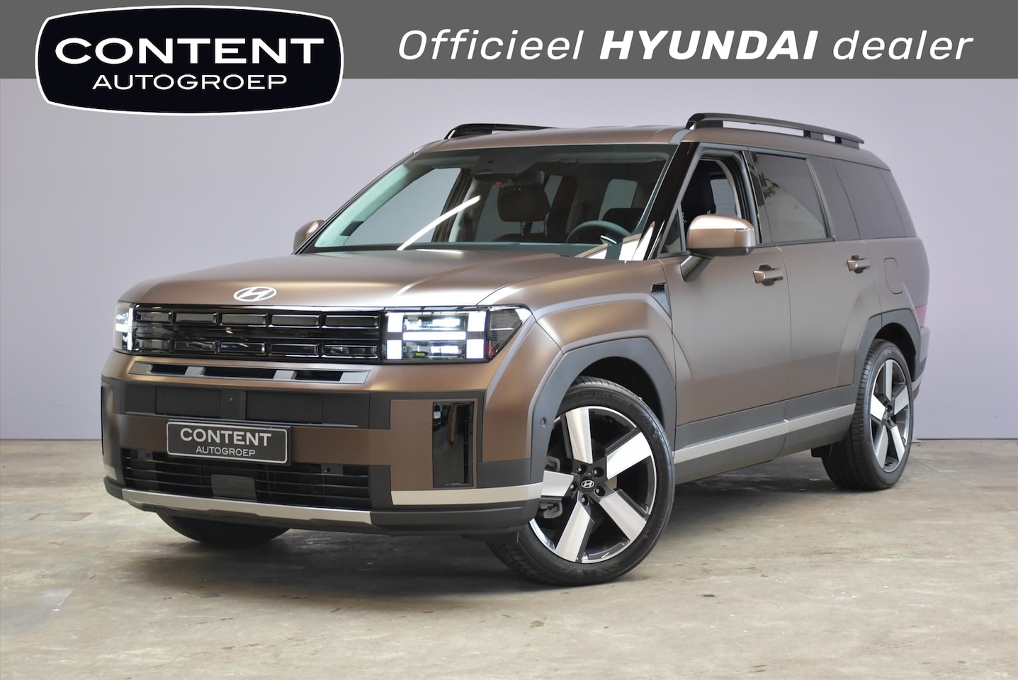 Hyundai Santa Fe - 1.6 T-GDi PHEV 252pk Aut 4WD 7pl Premium Plus I Voorraad Voordeel - AutoWereld.nl