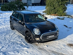 MINI Clubman - 1.5 One Salt Business Alarm - Climate Control - Bluetooth - Cruise Control - Parkeersensoren - NL Auto