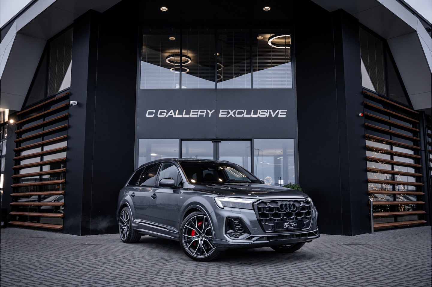 Audi Q7 - 60 TFSI e quattro Pro Line S Competition - Panorama | RS Seats | Luchtvering | B&O | Stoel - AutoWereld.nl